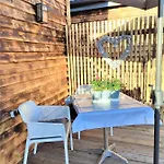 Tinyhouses Am Neusiedlersee 샬레 Fertőrákos