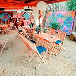 Tinyhouses Am Neusiedlersee 샬레 *