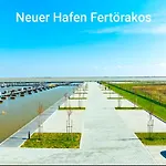 Tinyhouses Am Neusiedlersee Fertőrákos