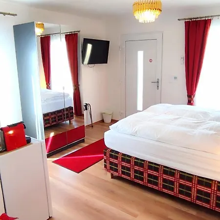 Tinyhouses Am Neusiedlersee Fertőrákos